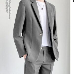 Men’s Light Gray Suit